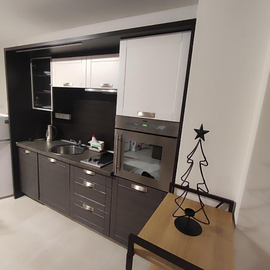 פרכאטיצ'ה Apartman Mignon מראה חיצוני תמונה