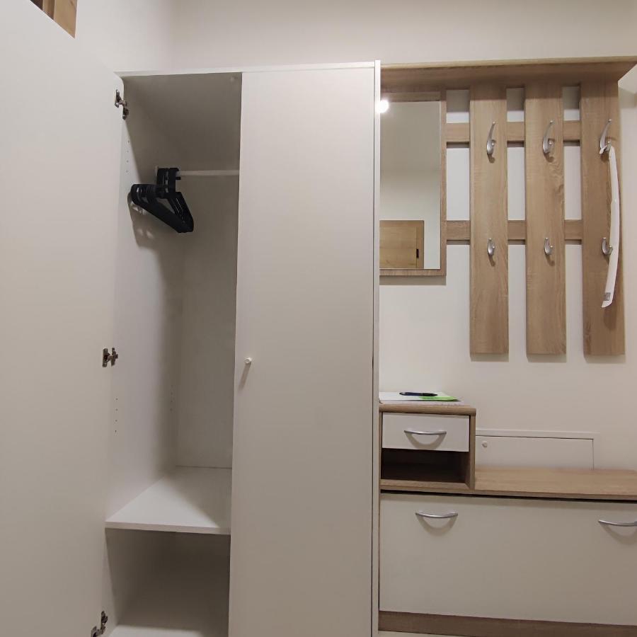 פרכאטיצ'ה Apartman Mignon מראה חיצוני תמונה